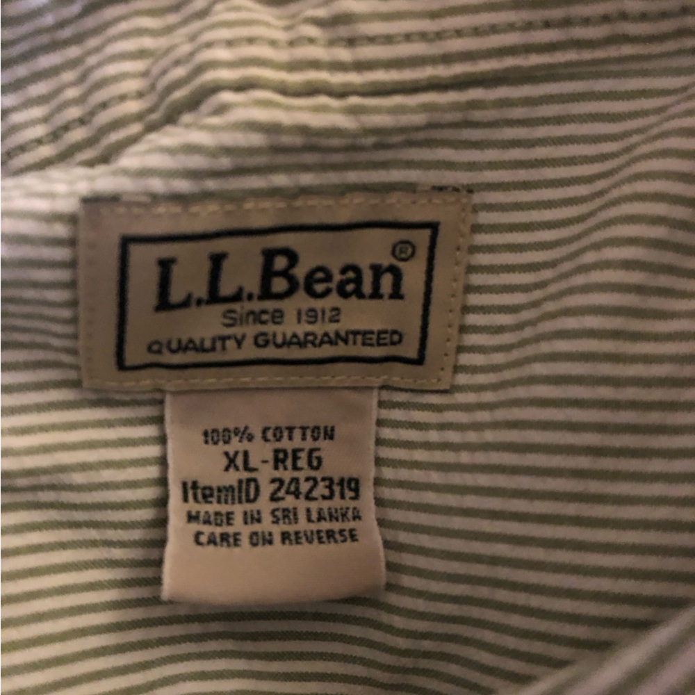 L.L. Bean Men's Gray Striped Button Down Shirt